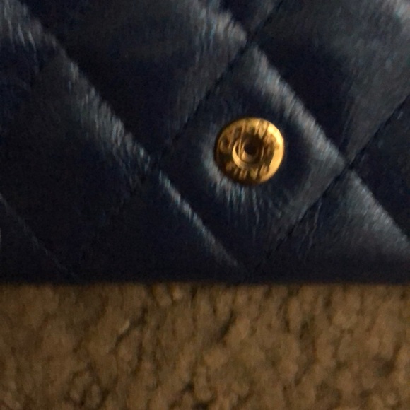 Chanel Cobalt Blue Iridescent CC Wallet Holder - Picture 12 of 13